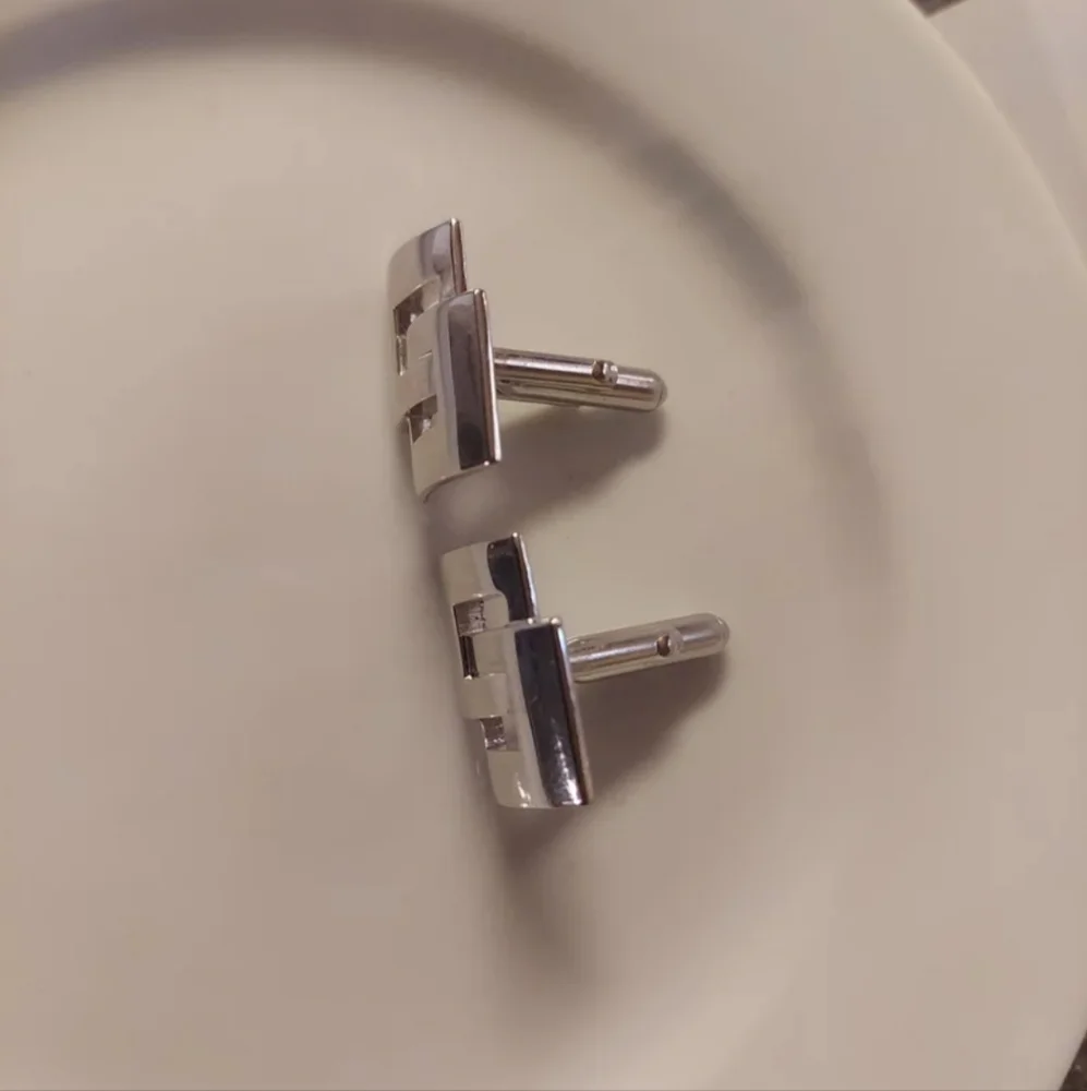 VINTAGE SWANK SILVERTONE GEOMETRIC CUFFLINKS 4TH GEN OWNED EUC LIKE NEW!